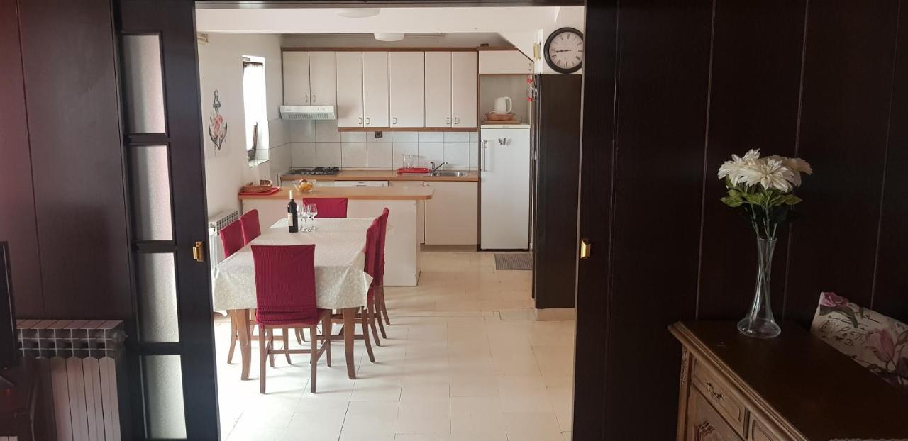 Petra Apartment