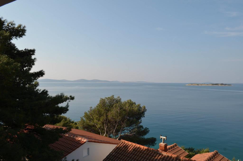 Petra * Tribunj (Sibenik-Knin)