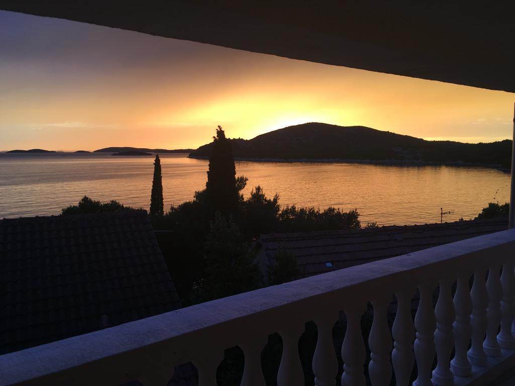 Petra Tribunj (Sibenik-Knin)